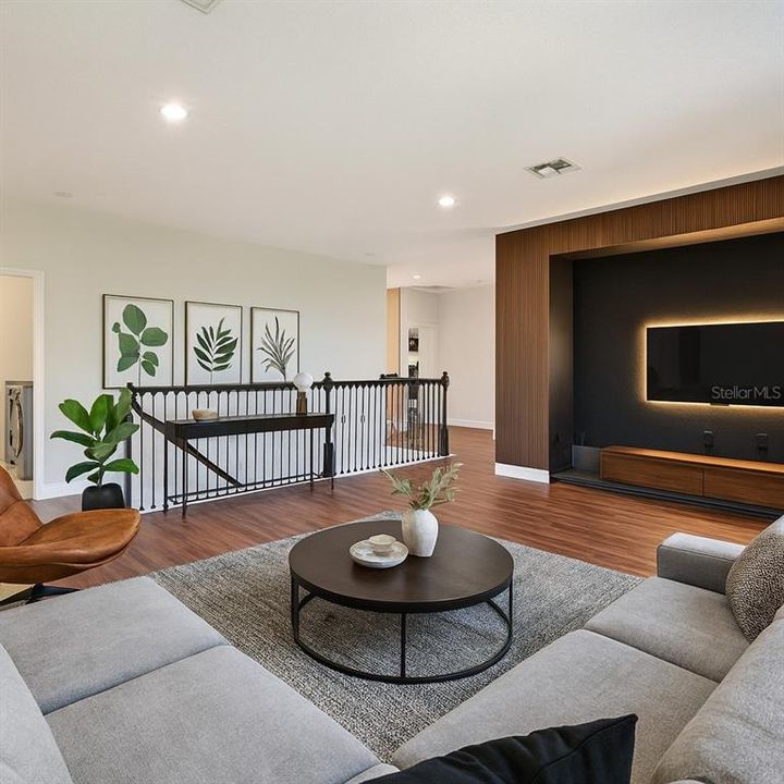 待售: $1,290,000 (4 贝兹, 3 浴室, 3682 平方英尺)