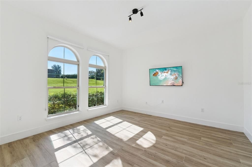 待售: $1,290,000 (4 贝兹, 3 浴室, 3682 平方英尺)