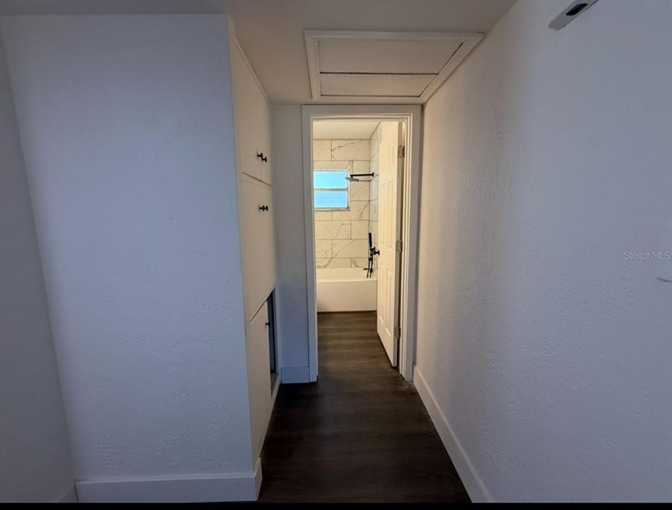 For Sale: $335,000 (3 beds, 2 baths, 1722 Square Feet)