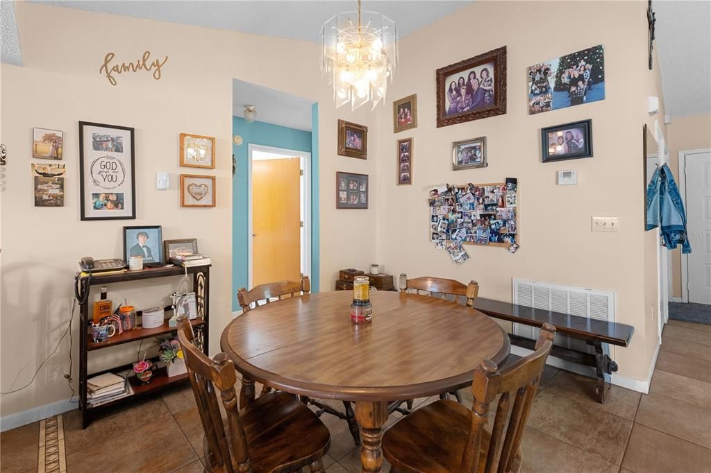 For Sale: $700,000 (3 beds, 2 baths, 1656 Square Feet)