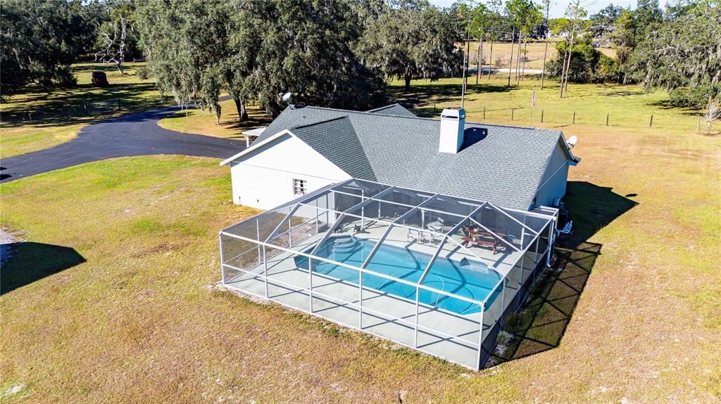 For Sale: $700,000 (3 beds, 2 baths, 1656 Square Feet)