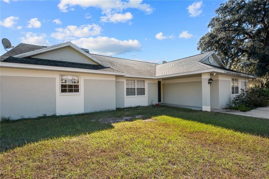 For Sale: $700,000 (3 beds, 2 baths, 1656 Square Feet)