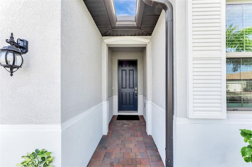 For Sale: $595,000 (4 beds, 2 baths, 2023 Square Feet)