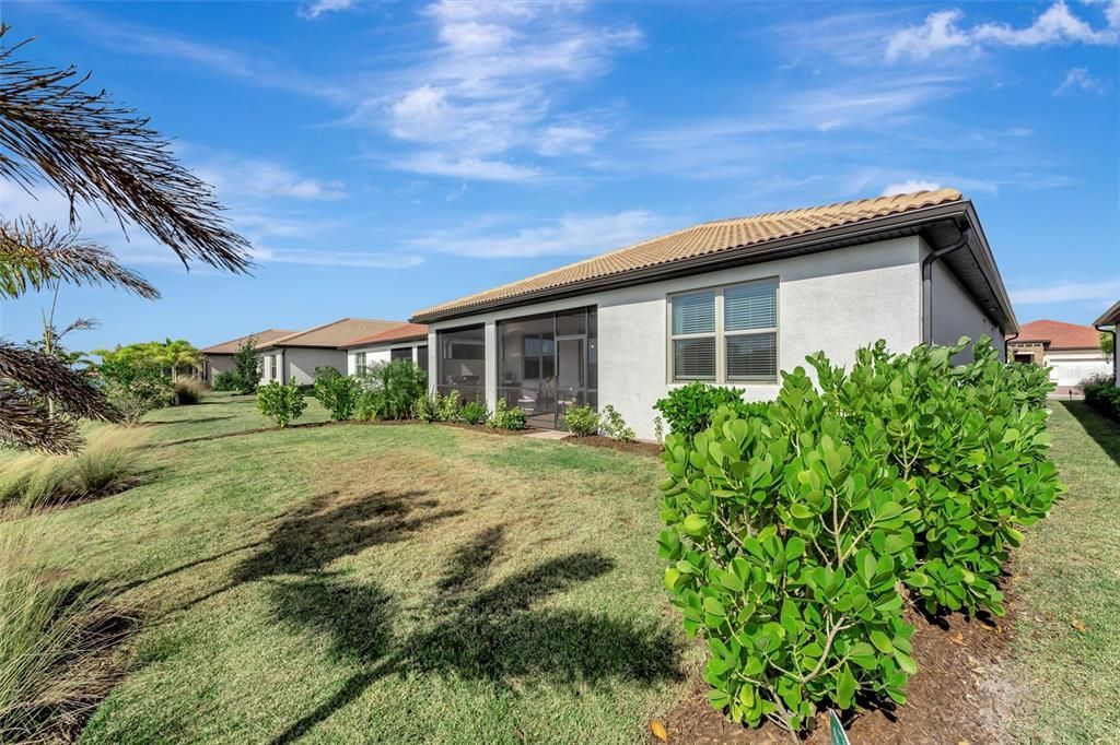 For Sale: $595,000 (4 beds, 2 baths, 2023 Square Feet)