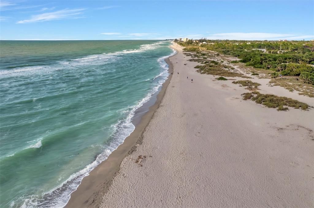 For Sale: $595,000 (4 beds, 2 baths, 2023 Square Feet)