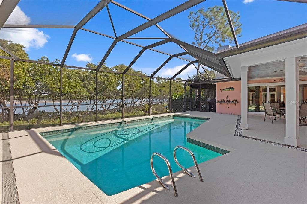 For Sale: $1,987,000 (4 beds, 3 baths, 2454 Square Feet)