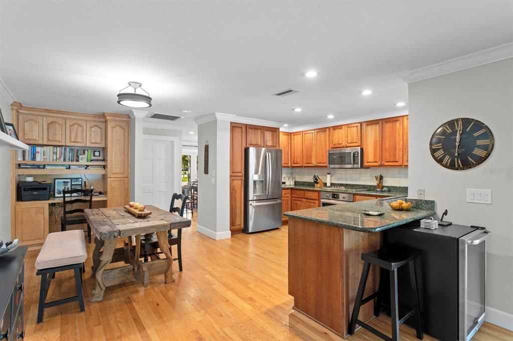 For Sale: $1,987,000 (4 beds, 3 baths, 2454 Square Feet)