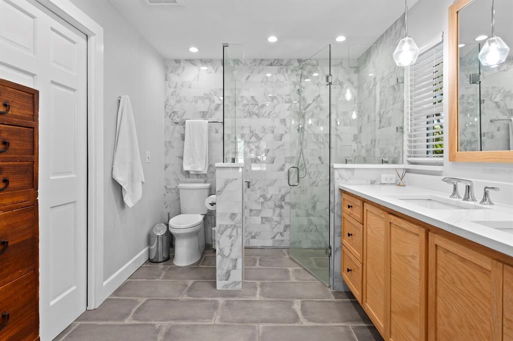 For Sale: $1,987,000 (4 beds, 3 baths, 2454 Square Feet)