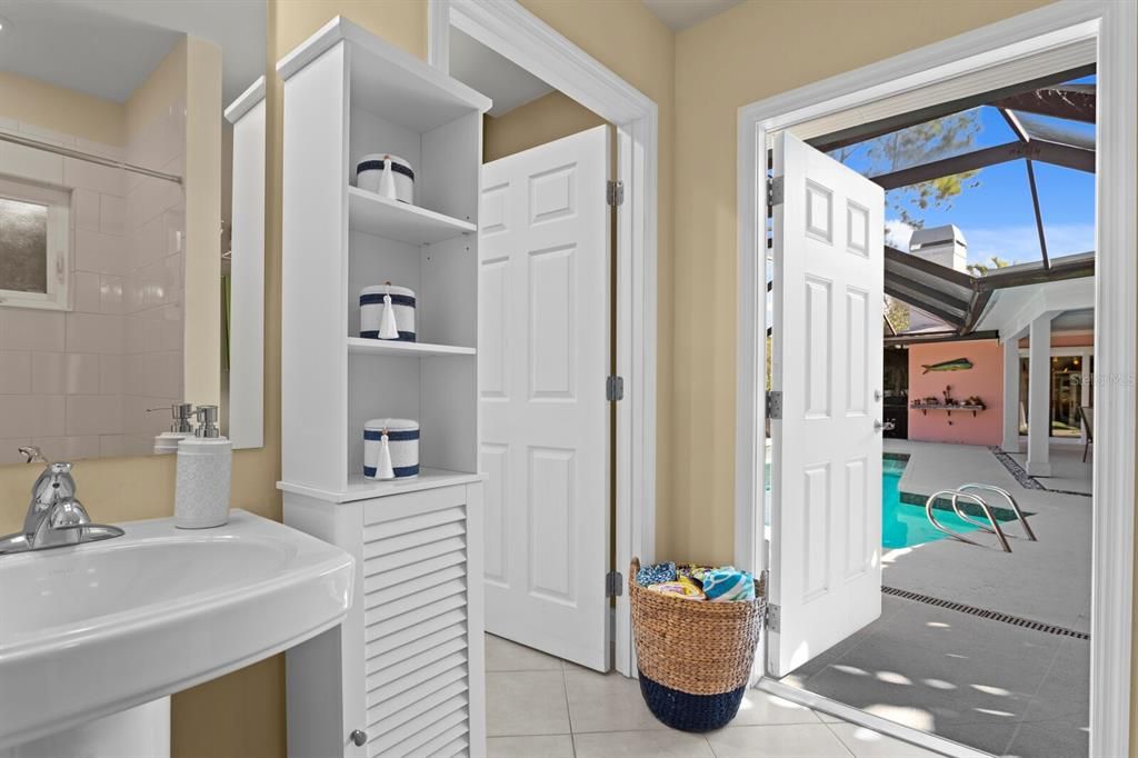 For Sale: $1,987,000 (4 beds, 3 baths, 2454 Square Feet)