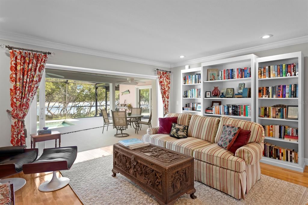 For Sale: $1,987,000 (4 beds, 3 baths, 2454 Square Feet)