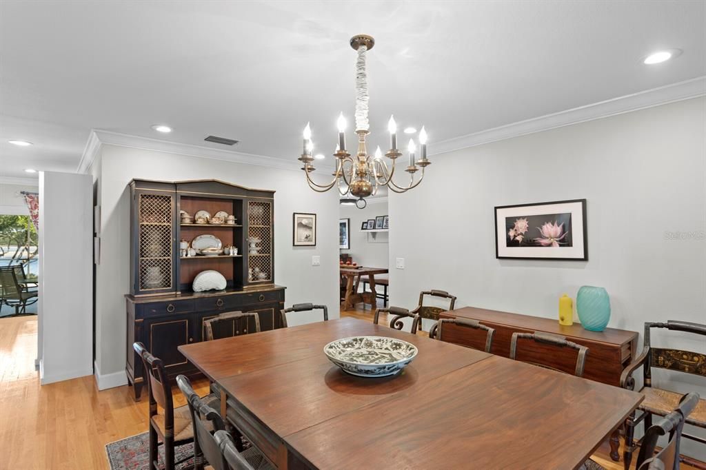 For Sale: $1,987,000 (4 beds, 3 baths, 2454 Square Feet)