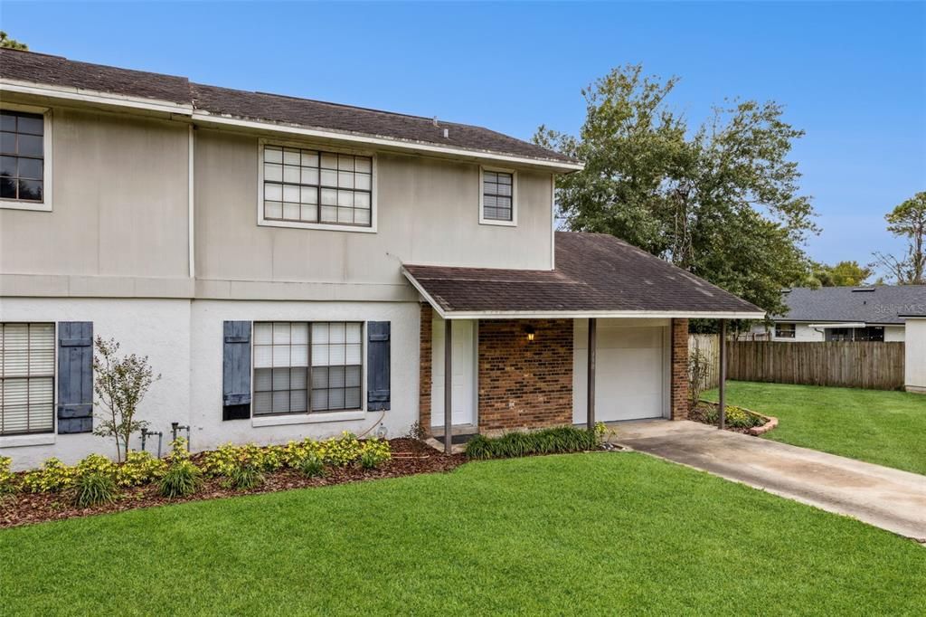 Под контрактом: $1,650 (2 спален, 2 ванн, 1225 Квадратных фут)