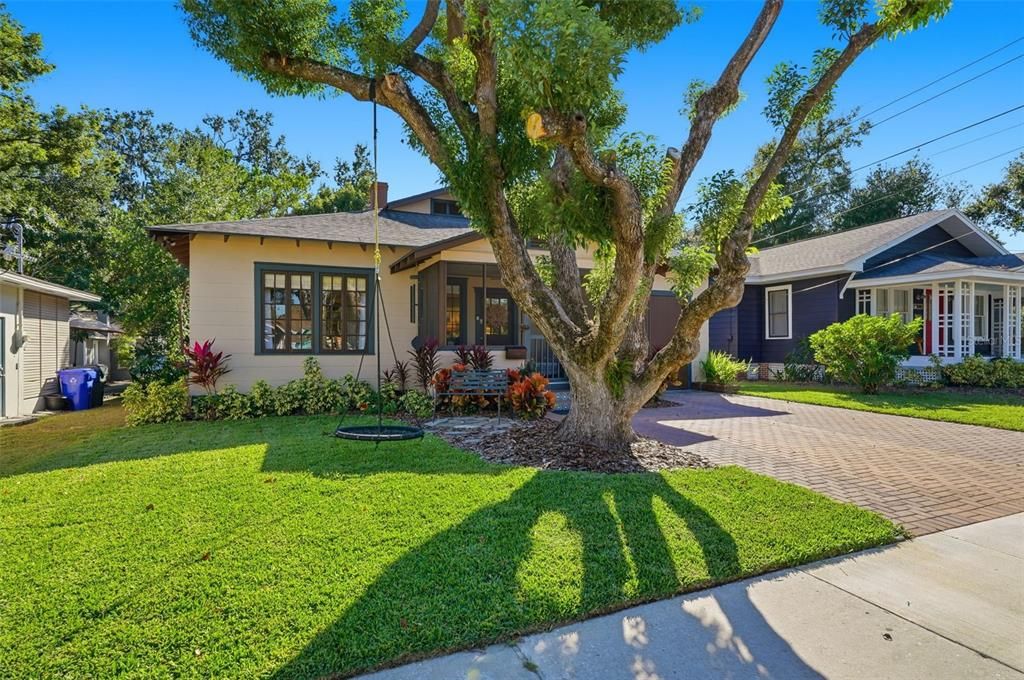 For Sale: $425,000 (4 beds, 2 baths, 1451 Square Feet)