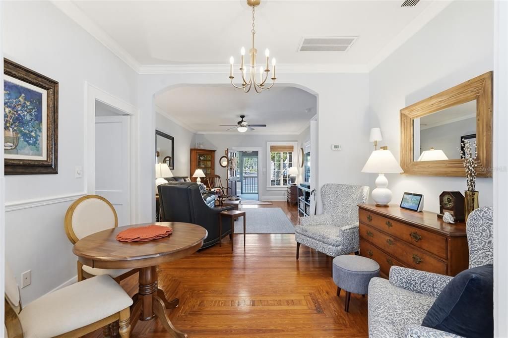 For Sale: $425,000 (4 beds, 2 baths, 1451 Square Feet)