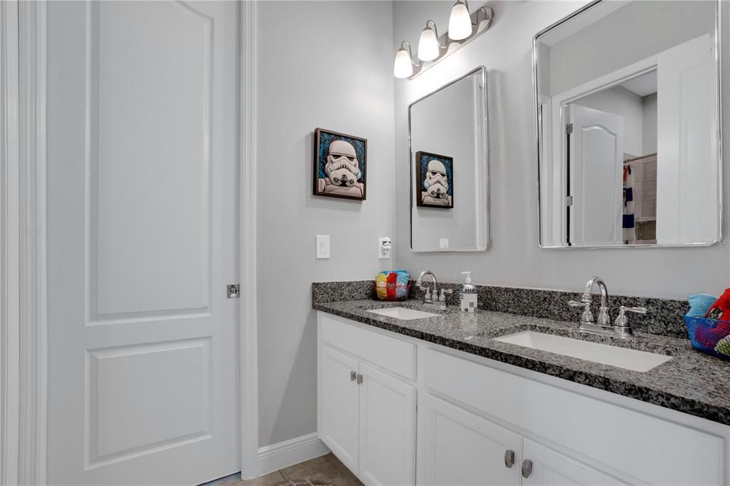 For Sale: $1,378,800 (4 beds, 3 baths, 2790 Square Feet)