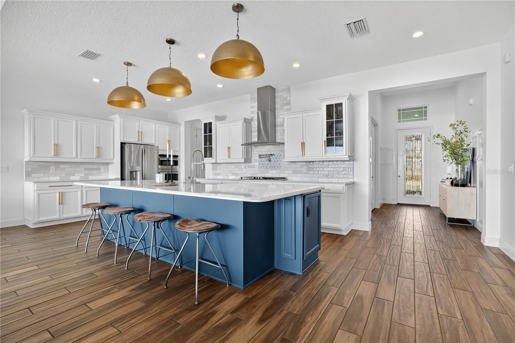 For Sale: $1,378,800 (4 beds, 3 baths, 2790 Square Feet)