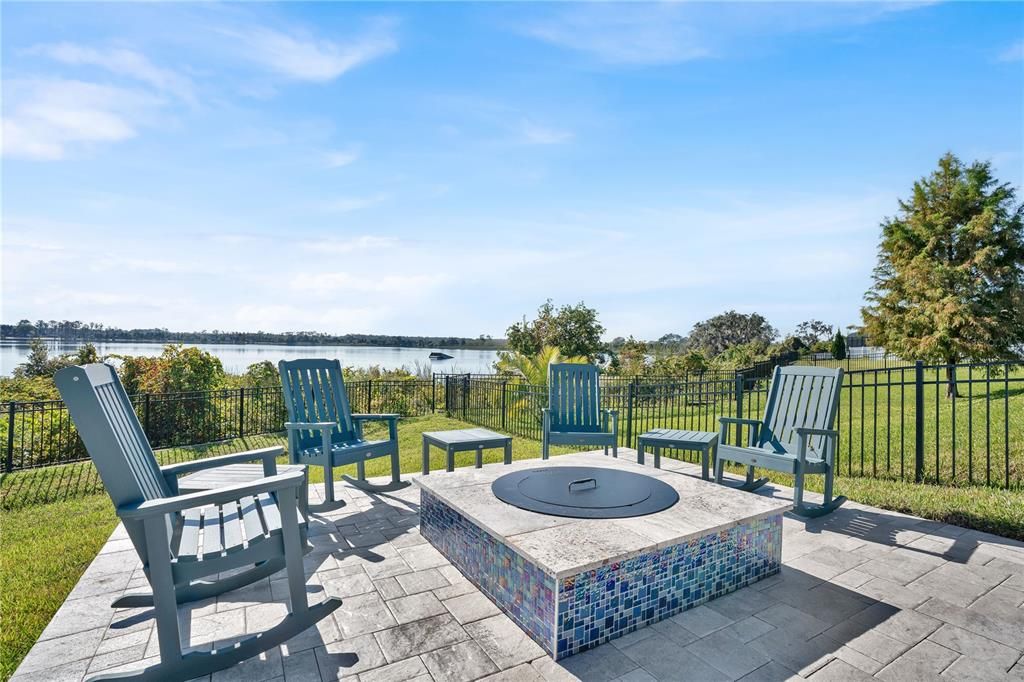 For Sale: $1,378,800 (4 beds, 3 baths, 2790 Square Feet)