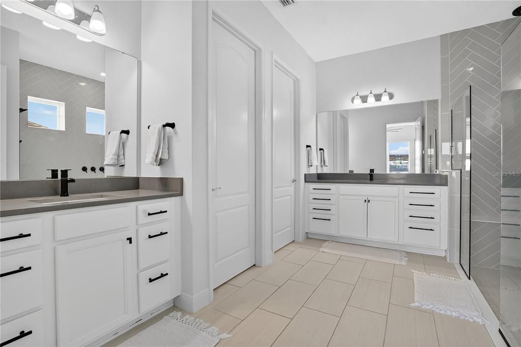 For Sale: $1,378,800 (4 beds, 3 baths, 2790 Square Feet)