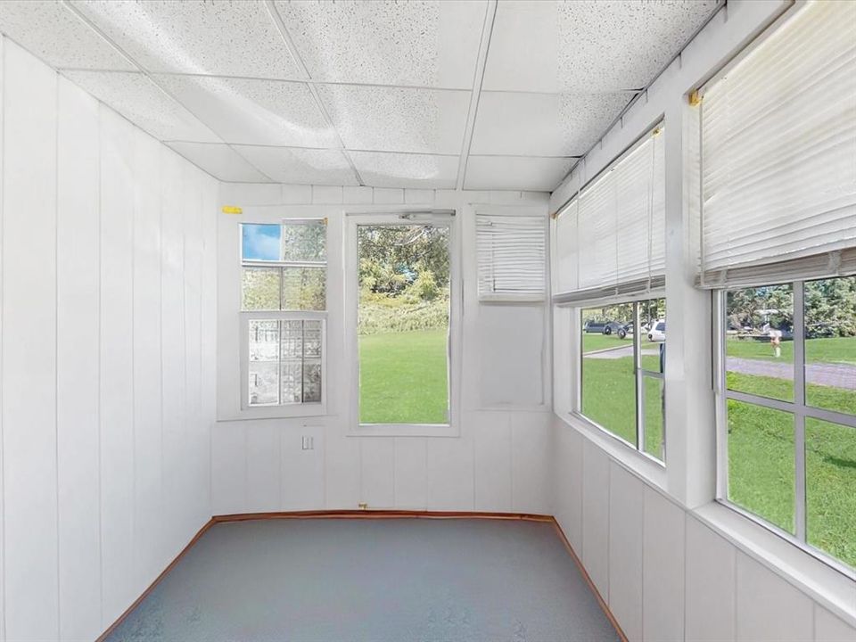 En Venta: $499,900 (4 camas, 3 baños, 2502 Pies cuadrados)