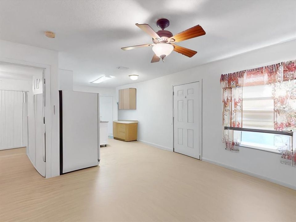 En Venta: $499,900 (4 camas, 3 baños, 2502 Pies cuadrados)