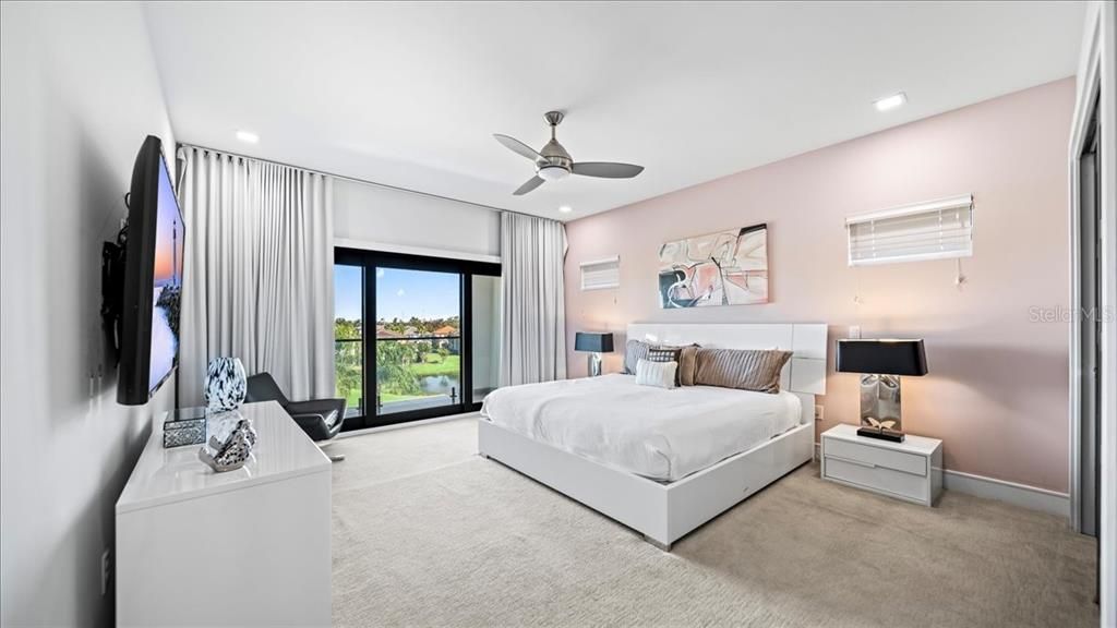 待售: $3,200,000 (10 贝兹, 11 浴室, 7966 平方英尺)