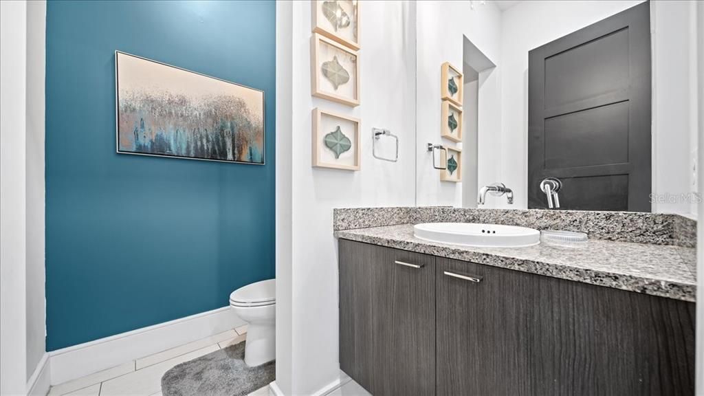 待售: $3,200,000 (10 贝兹, 11 浴室, 7966 平方英尺)