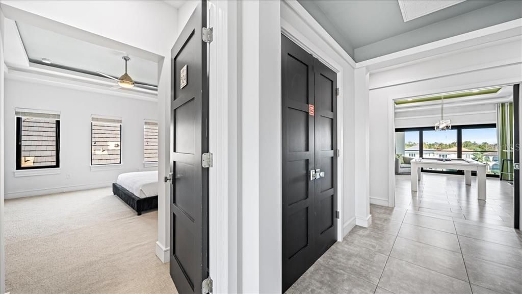 待售: $3,200,000 (10 贝兹, 11 浴室, 7966 平方英尺)