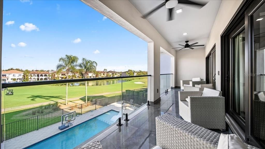 待售: $3,200,000 (10 贝兹, 11 浴室, 7966 平方英尺)