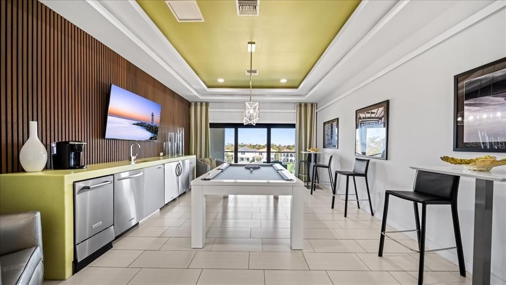 待售: $3,200,000 (10 贝兹, 11 浴室, 7966 平方英尺)