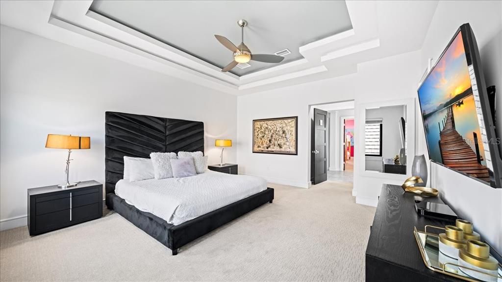 待售: $3,200,000 (10 贝兹, 11 浴室, 7966 平方英尺)