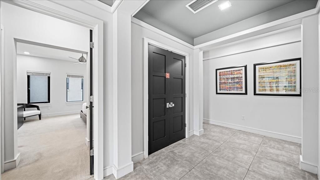 待售: $3,200,000 (10 贝兹, 11 浴室, 7966 平方英尺)