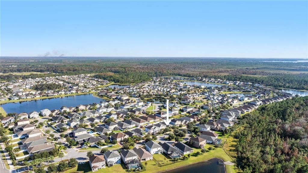 合同活跃: $528,000 (4 贝兹, 3 浴室, 2206 平方英尺)