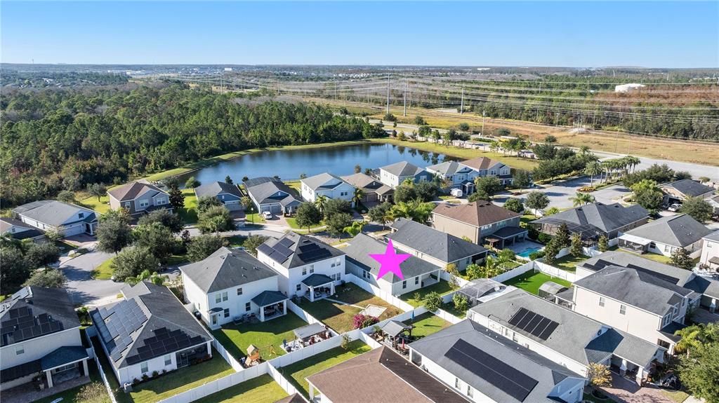 合同活跃: $528,000 (4 贝兹, 3 浴室, 2206 平方英尺)