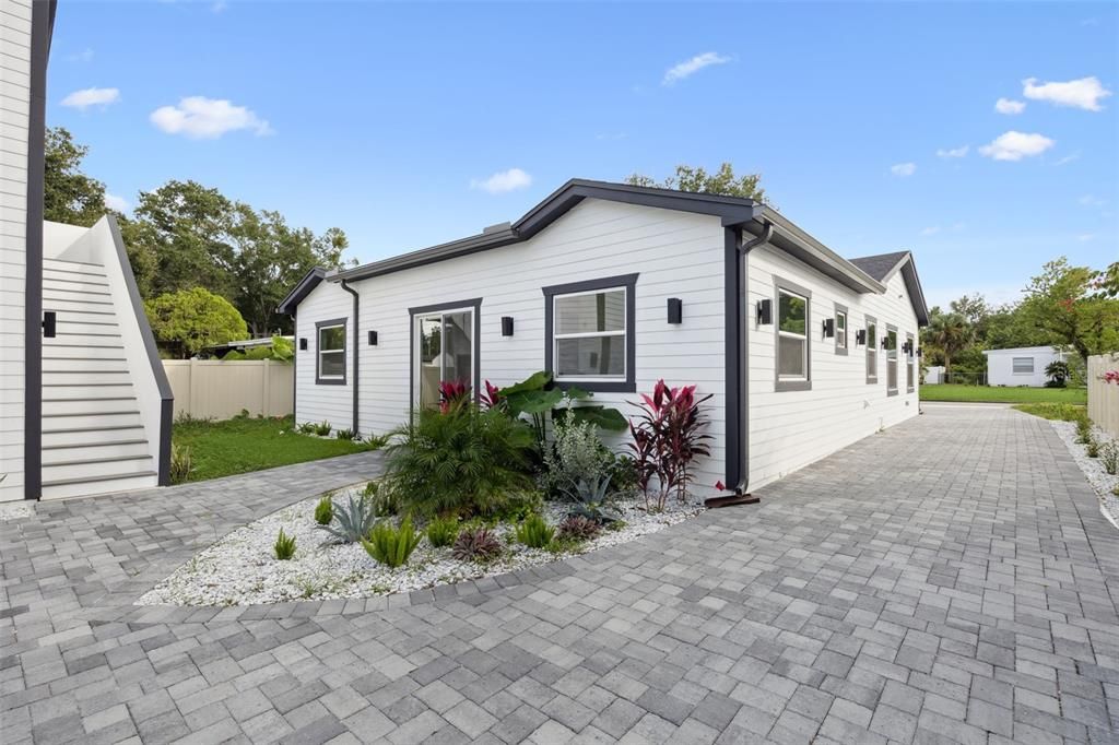 En Venta: $965,500 (5 camas, 4 baños, 2483 Pies cuadrados)