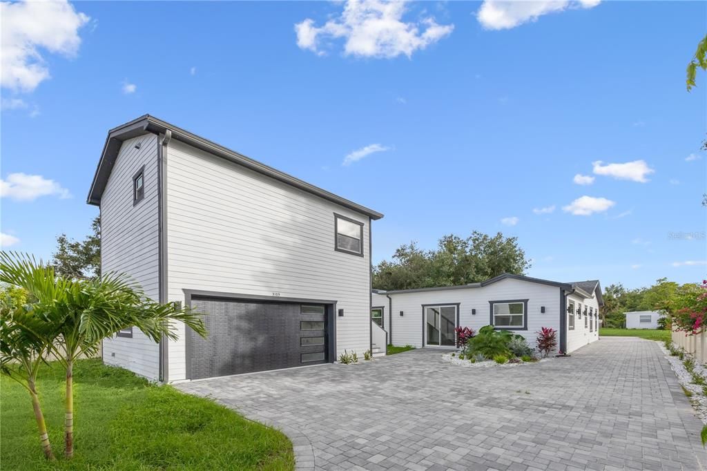 En Venta: $965,500 (5 camas, 4 baños, 2483 Pies cuadrados)