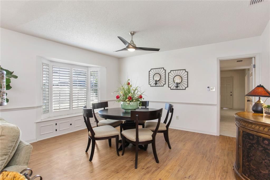 For Sale: $369,000 (2 beds, 2 baths, 1560 Square Feet)