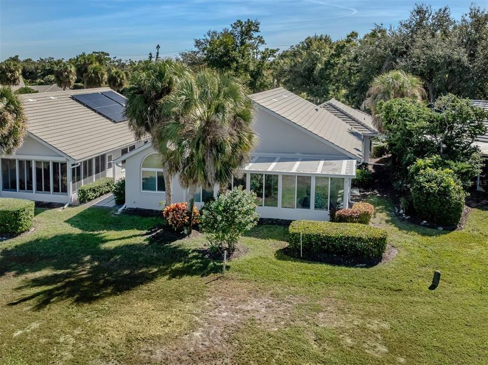 For Sale: $469,000 (2 beds, 2 baths, 2024 Square Feet)