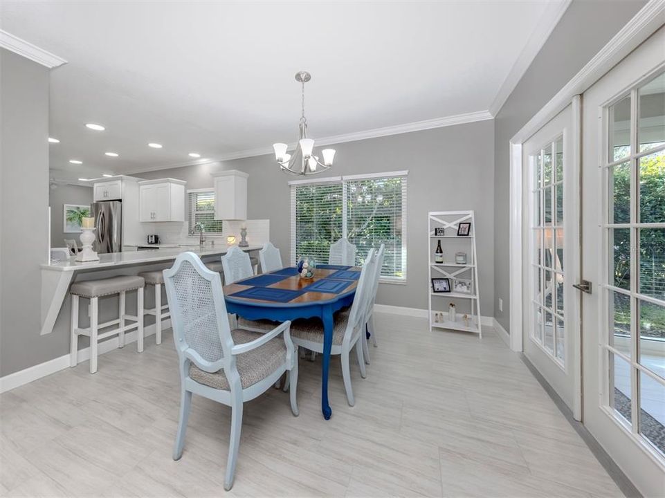 For Sale: $469,000 (2 beds, 2 baths, 2024 Square Feet)