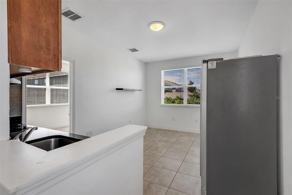 На продажу: $752,000 (5 спален, 4 ванн, 2867 Квадратных фут)