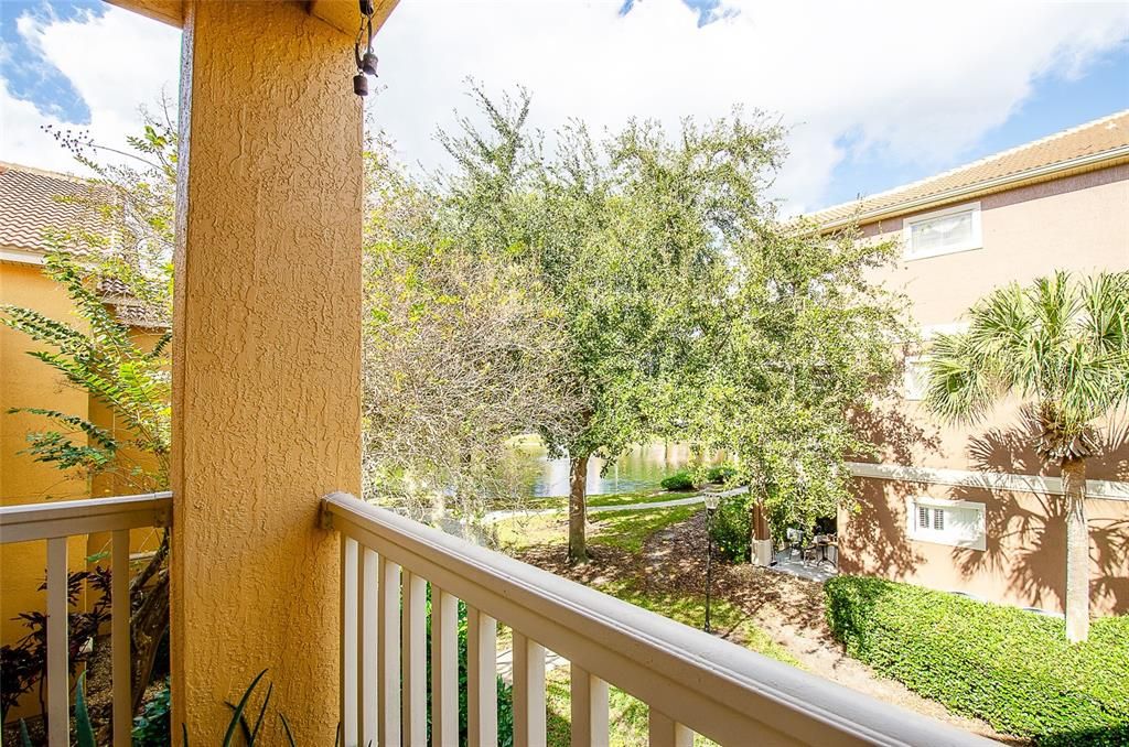 На продажу: $313,000 (2 спален, 2 ванн, 1352 Квадратных фут)