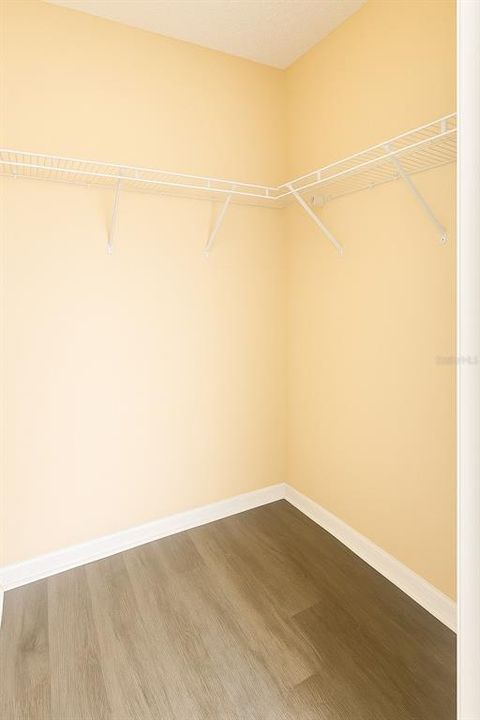 For Sale: $310,000 (3 beds, 2 baths, 1238 Square Feet)