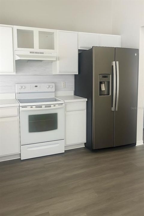 For Sale: $310,000 (3 beds, 2 baths, 1238 Square Feet)