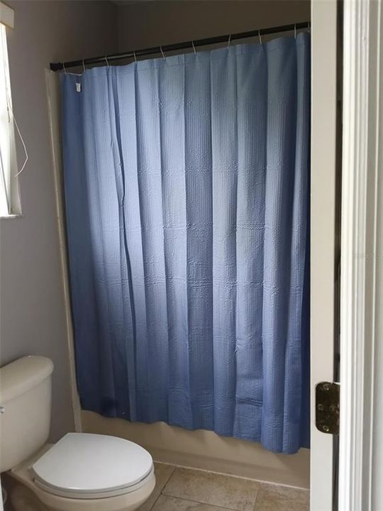 Под контрактом: $715,555 (5 спален, 3 ванн, 3712 Квадратных фут)