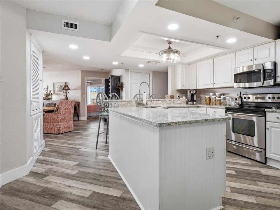 En Venta: $1,025,000 (3 camas, 2 baños, 1792 Pies cuadrados)