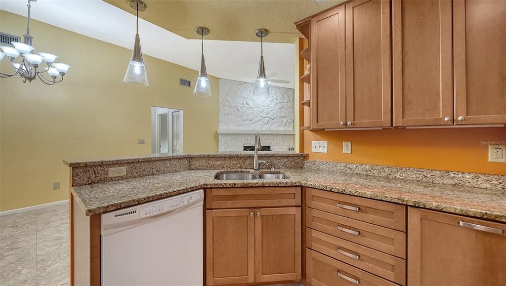 For Sale: $535,000 (3 beds, 2 baths, 1868 Square Feet)