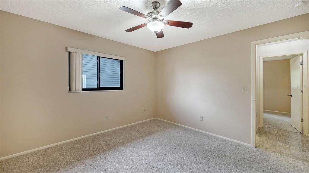 For Sale: $535,000 (3 beds, 2 baths, 1868 Square Feet)