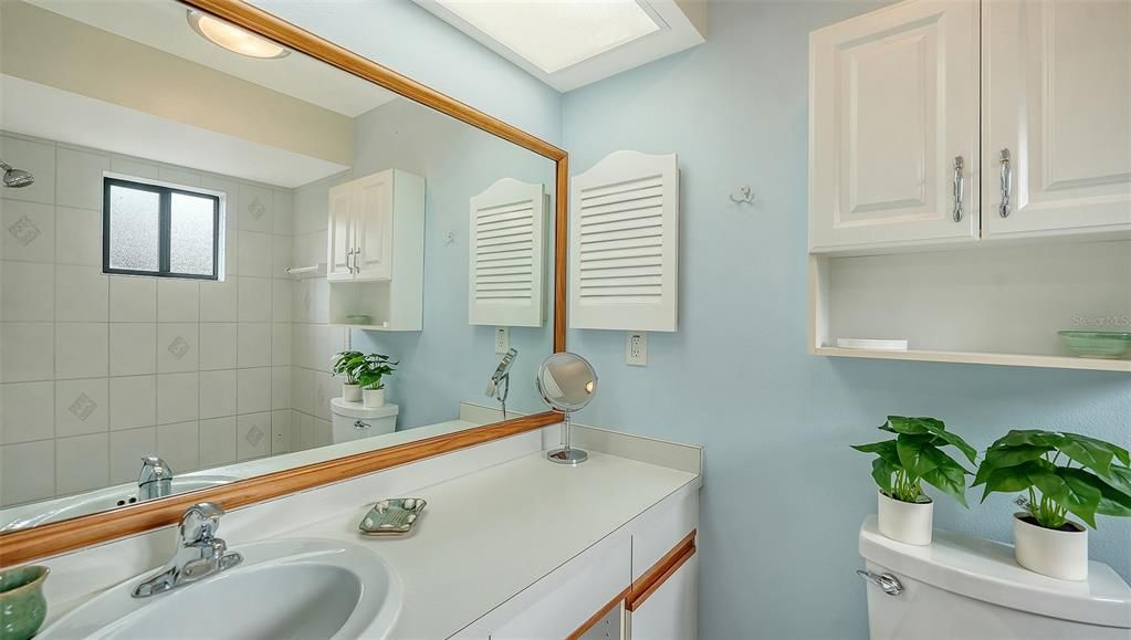 For Sale: $535,000 (3 beds, 2 baths, 1868 Square Feet)