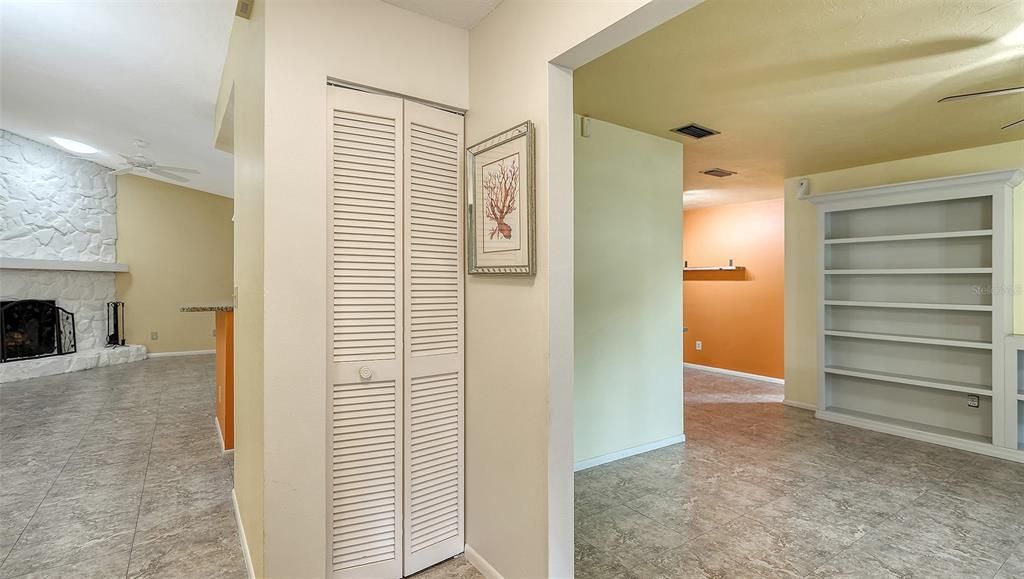 For Sale: $535,000 (3 beds, 2 baths, 1868 Square Feet)