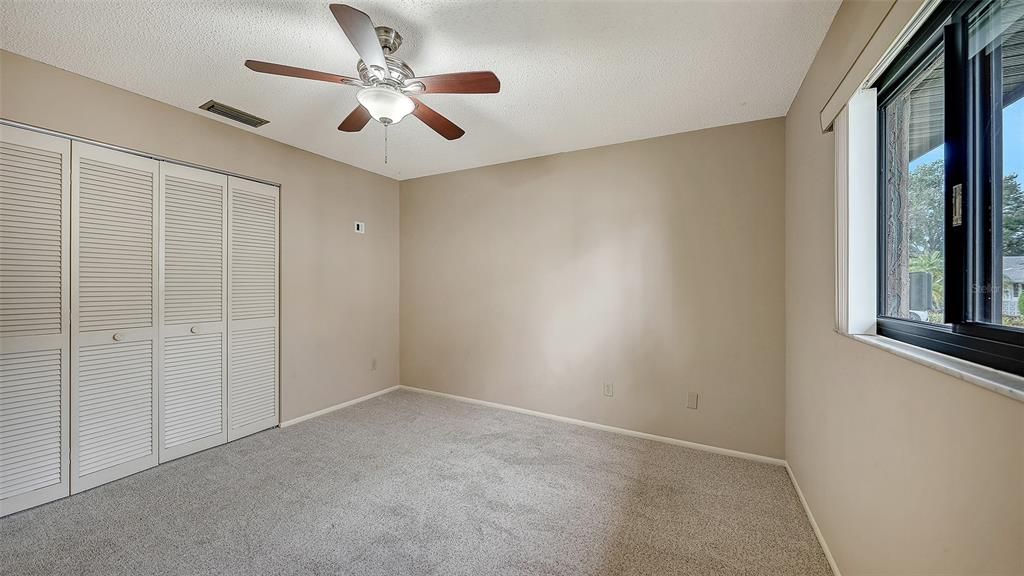 For Sale: $535,000 (3 beds, 2 baths, 1868 Square Feet)