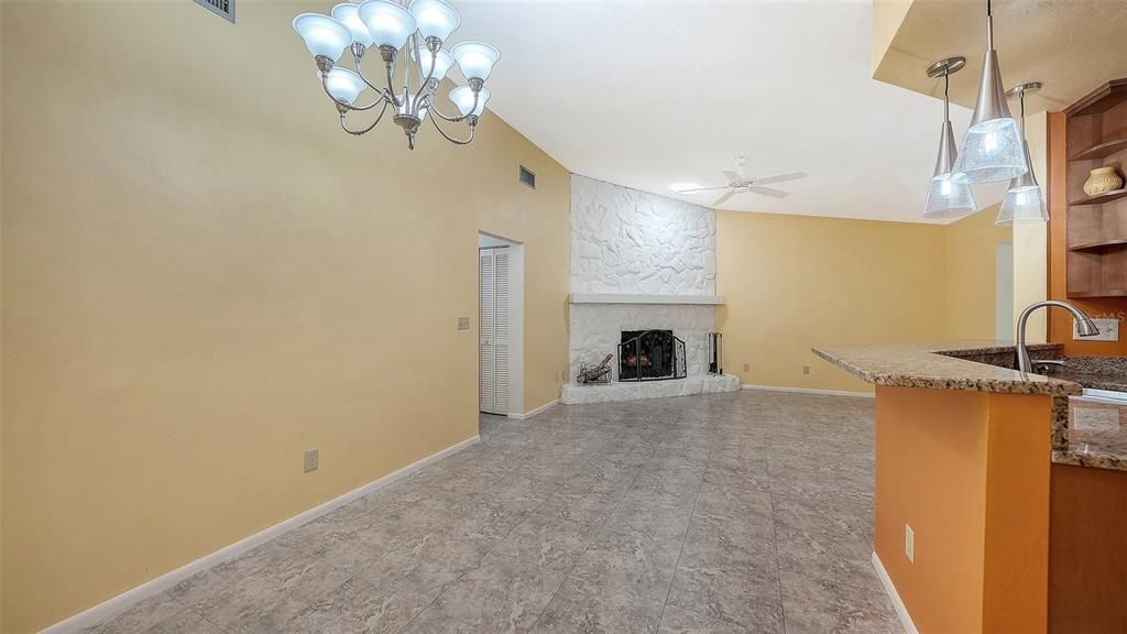 For Sale: $535,000 (3 beds, 2 baths, 1868 Square Feet)